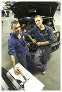 Photo of Mechanic apprentices