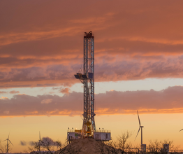 A fracking rig, Photo courtesy of Johnb212/Shutterstock.com